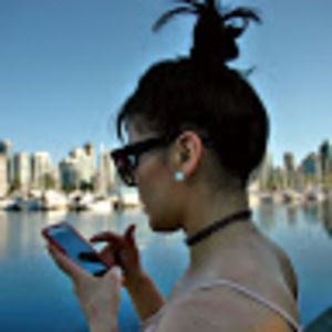 Meet your Posher, Minisa